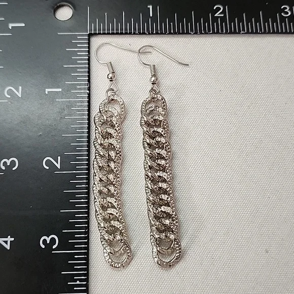 Silver Multi Chain Chunky Necklace and Earrings Set - Picture 9 of 9